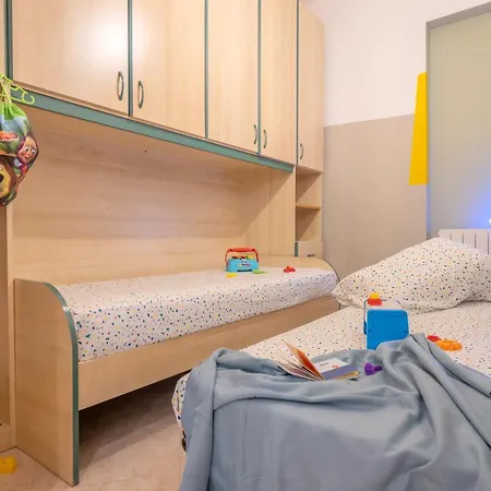 Babyaccommodation Family Comfort V شقة *